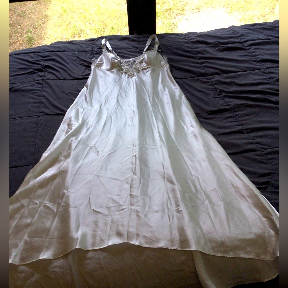Vintage Flora Nikrooz slip dress night gown bridal white size large